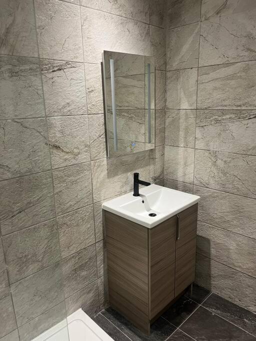 Stylish Penarth Marina Apartment Cardiff Luaran gambar
